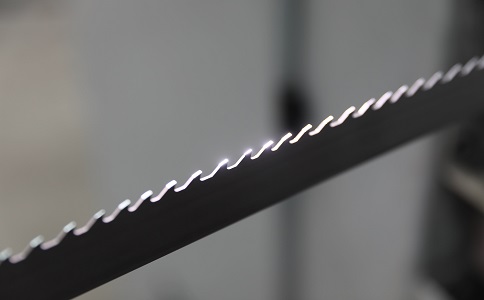 惠州双金属带锯条产生切削噪音的原因具体有哪些？